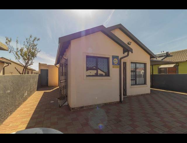 2 BEDROOM HOUSE FOR SALE IN ALLIANCE